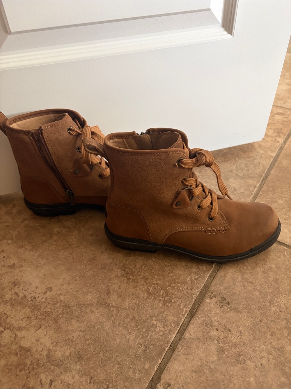 UGG Women's Lace-Up Combat Boots in Tan Brown